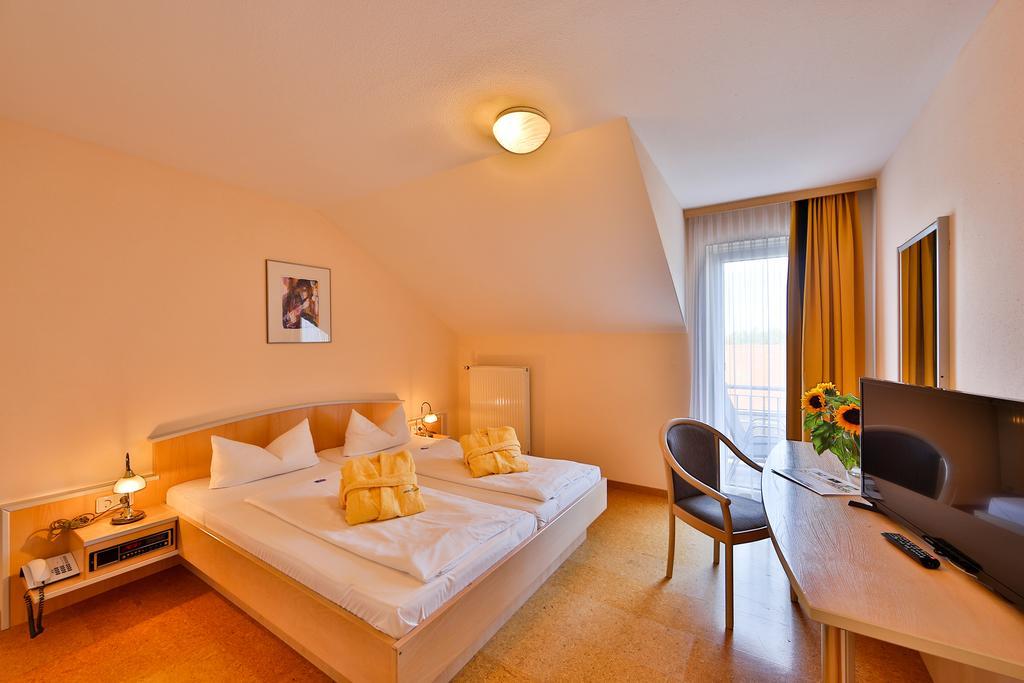 Sonnenhotel Bayerischer Hof - All Inklusive Angebote Verfuegbar Waldmunchen Bagian luar foto
